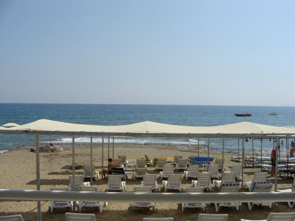 Strandbereich Opia Hotel