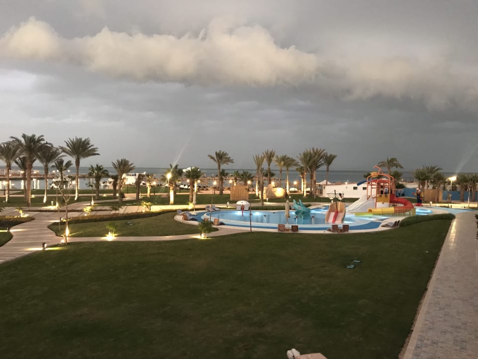 Pool Hilton Hurghada Plaza