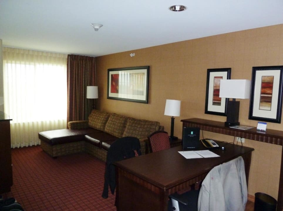 Wohnbereich Hotel Embassy Suites Anchorage