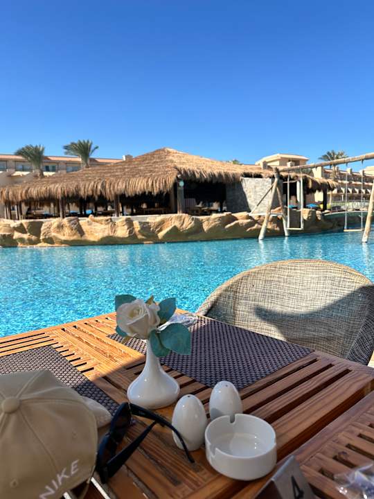 Pool Pyramisa Beach Resort Sahl Hasheesh