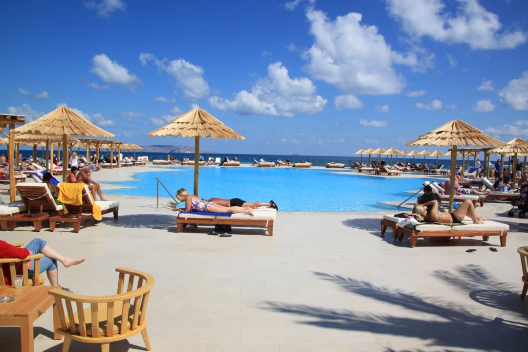 Pool Mitsis Selection Rinela