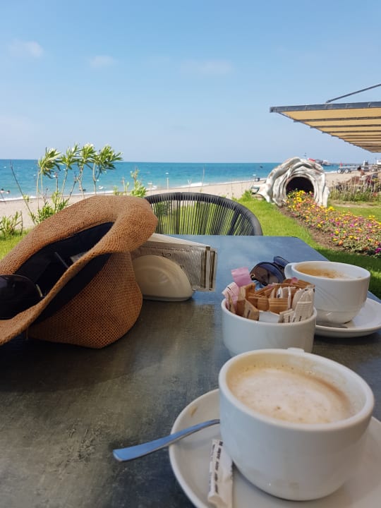 Strand Xanadu Resort Hotel