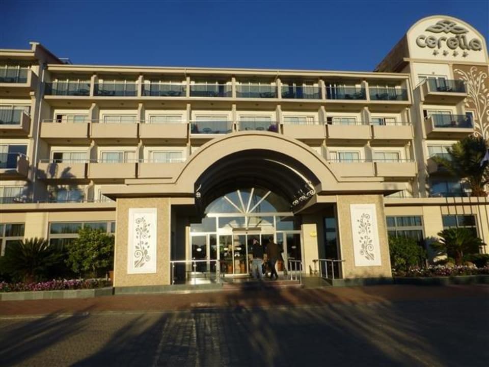 Eingang Seaden Corolla Hotel