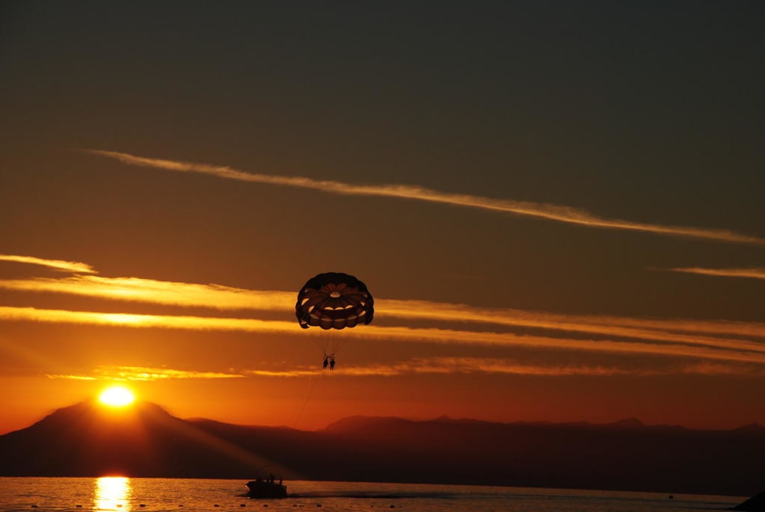 Traumhaft diese Sonnenuntergänge. Hotel Royal Dragon