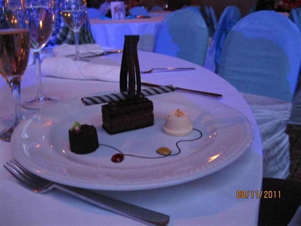 Handmade chocolate Susesi Luxury Resort