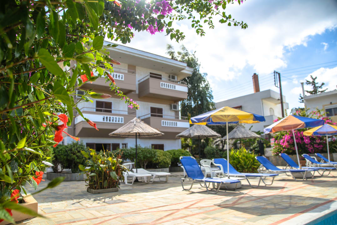 Außenansicht Apartments Elpida