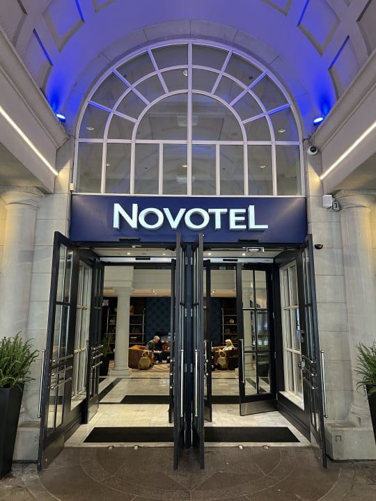 Lobby Hotel Novotel Toronto Centre