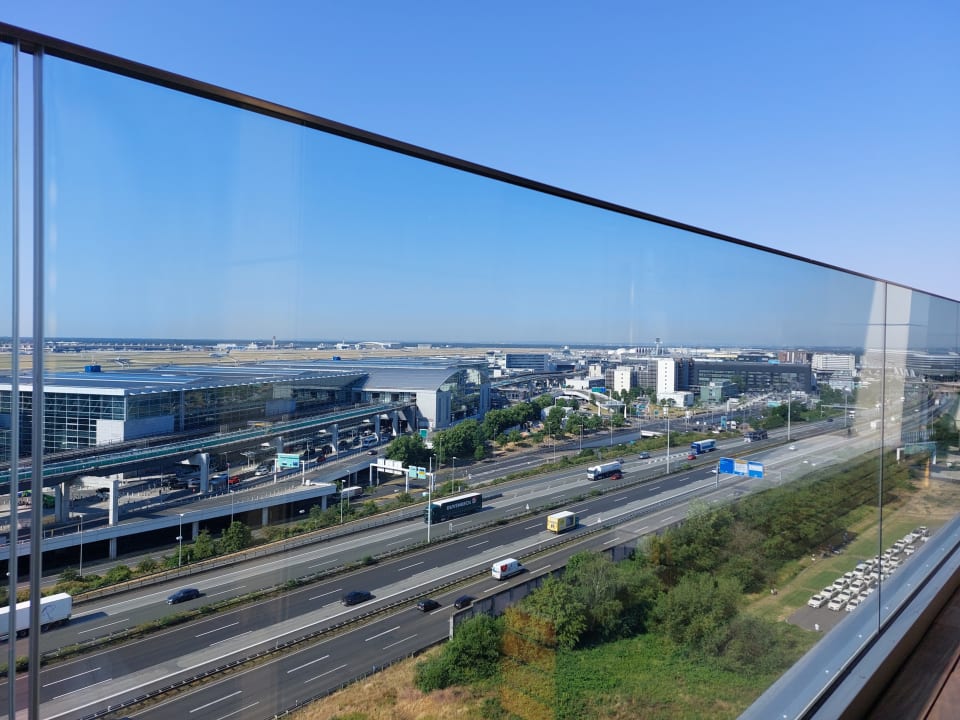 Ausblick b'mine Hotel Frankfurt Airport