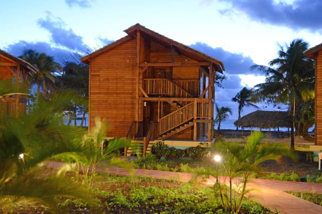 Wooden bungalows Starfish Cayo Guillermo