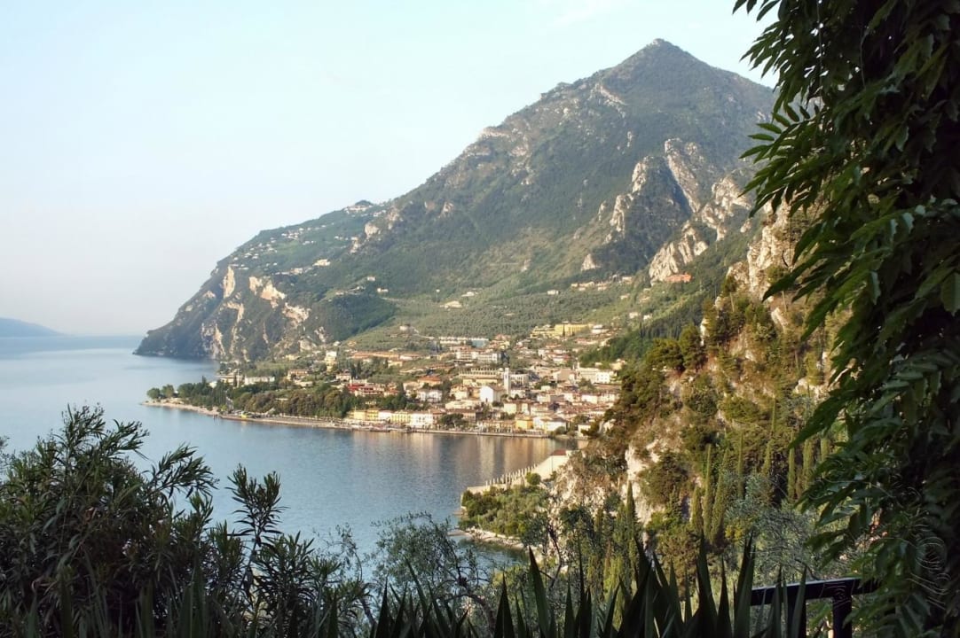 Blick nach Limone Centro Vacanze La Limonaia