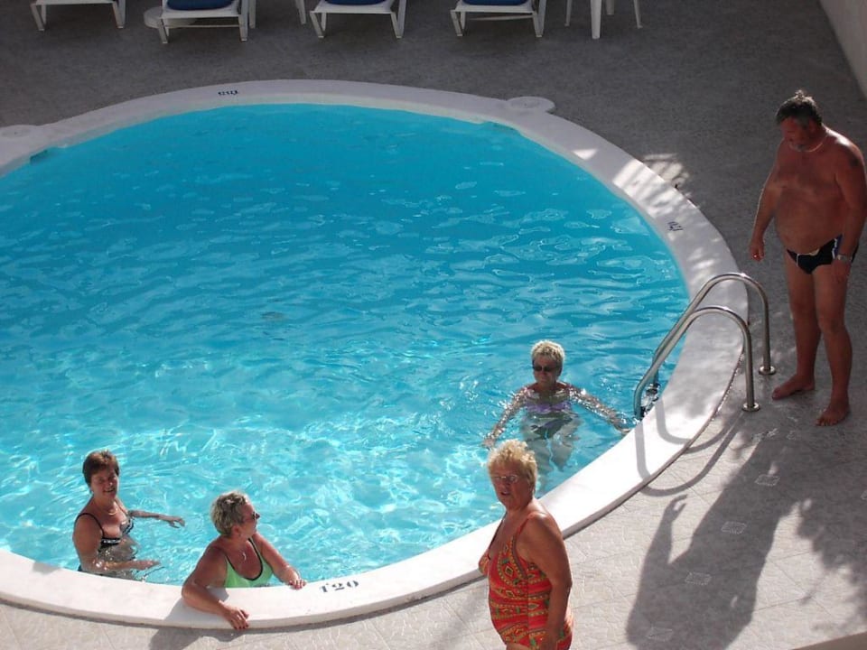 Einen Tag am Pool Alsol Guatiza