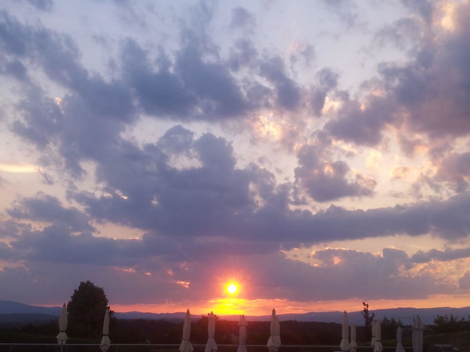 Abendstimmung auf der Restaurantterrasse Hotel Reiters Supreme