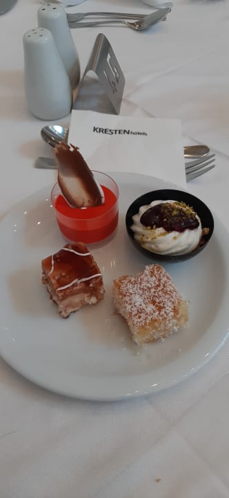 Gastro Kresten Palace Hotel