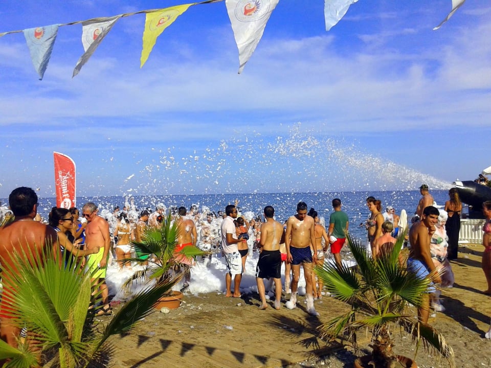 Пенная вечеринка Limak Limra Hotel & Resort