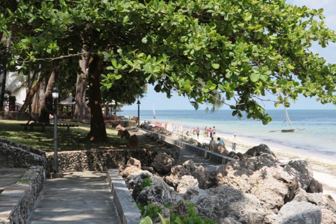 Vom Nachbarhoter zum Neptune Neptune Beach Resort