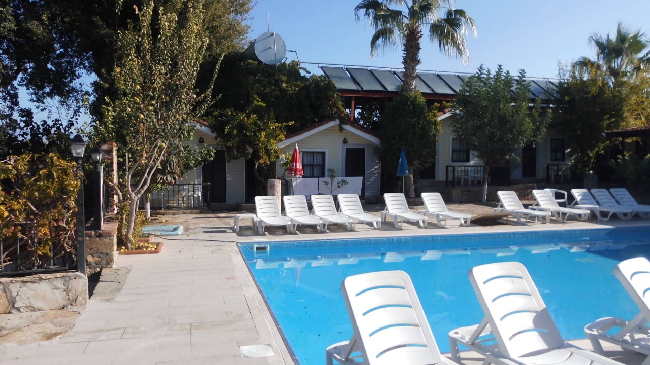 Leda Beach Hotel Leda Beach Hotel