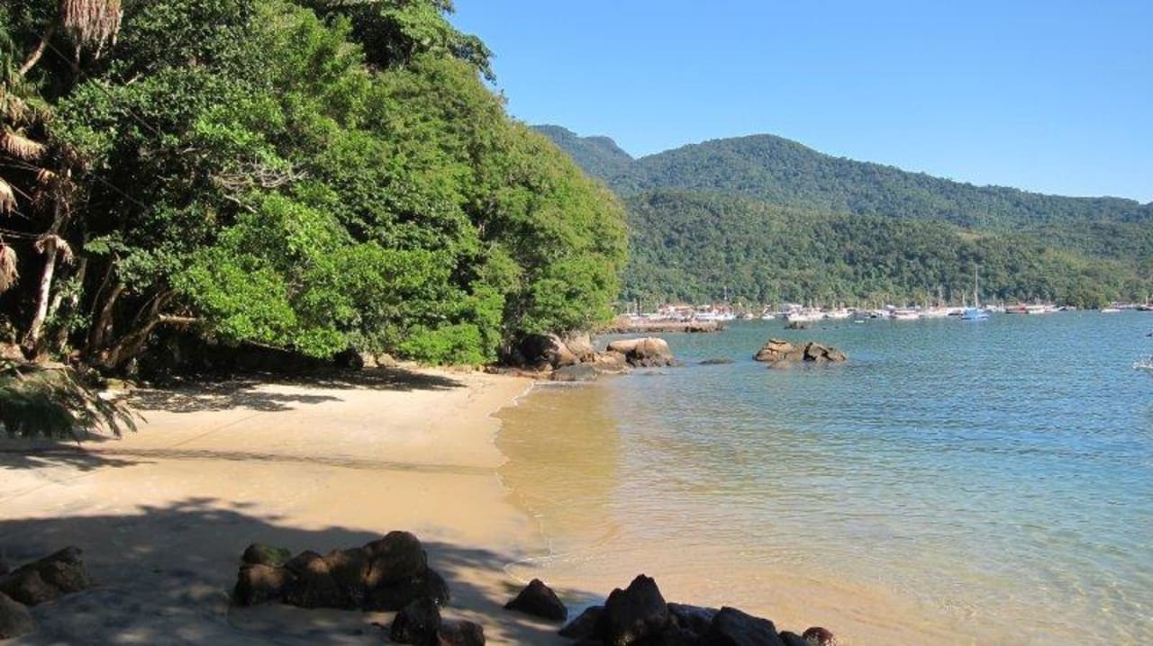 Direkt angrenzender Strand Resort Sagu Mini