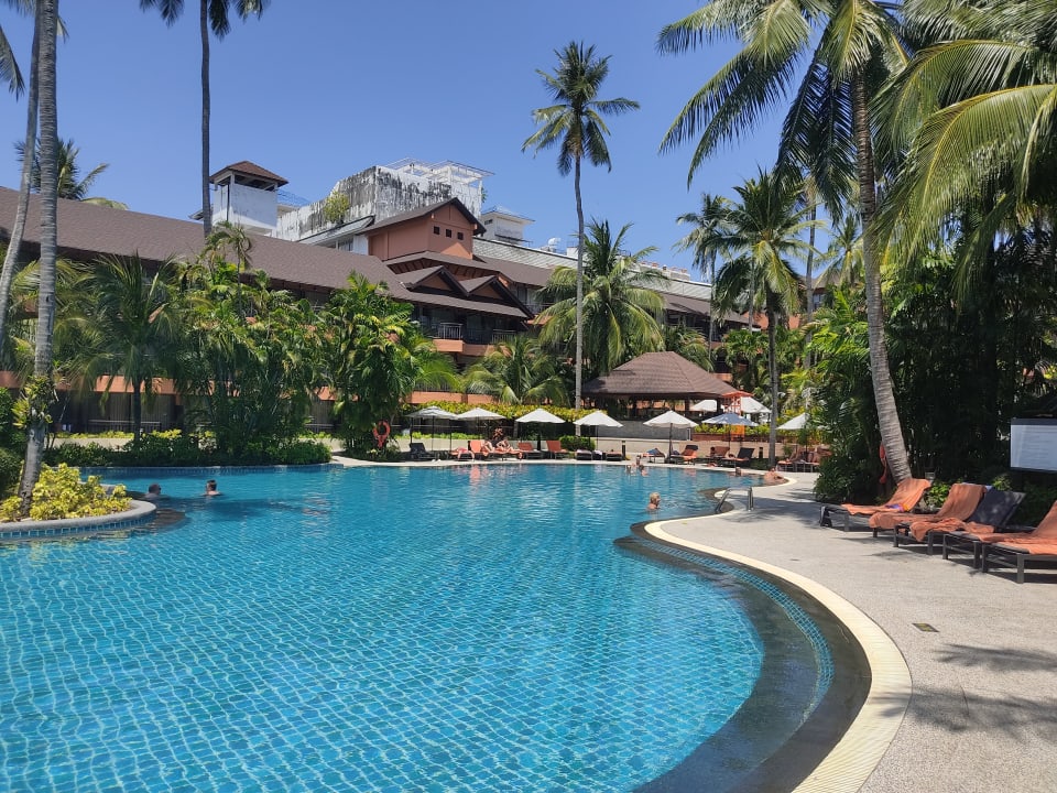Pool Courtyard by Marriott Phuket, Patong Beach Resort