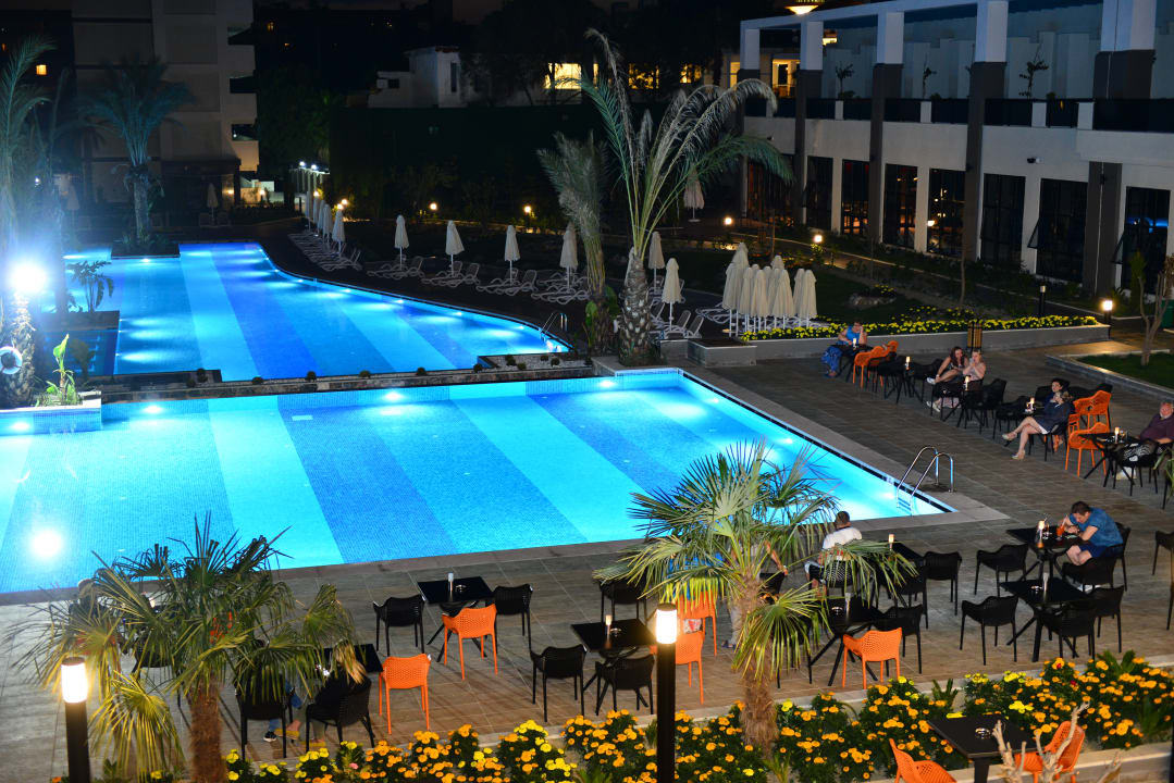 Pool Seaden Valentine Resort & Spa