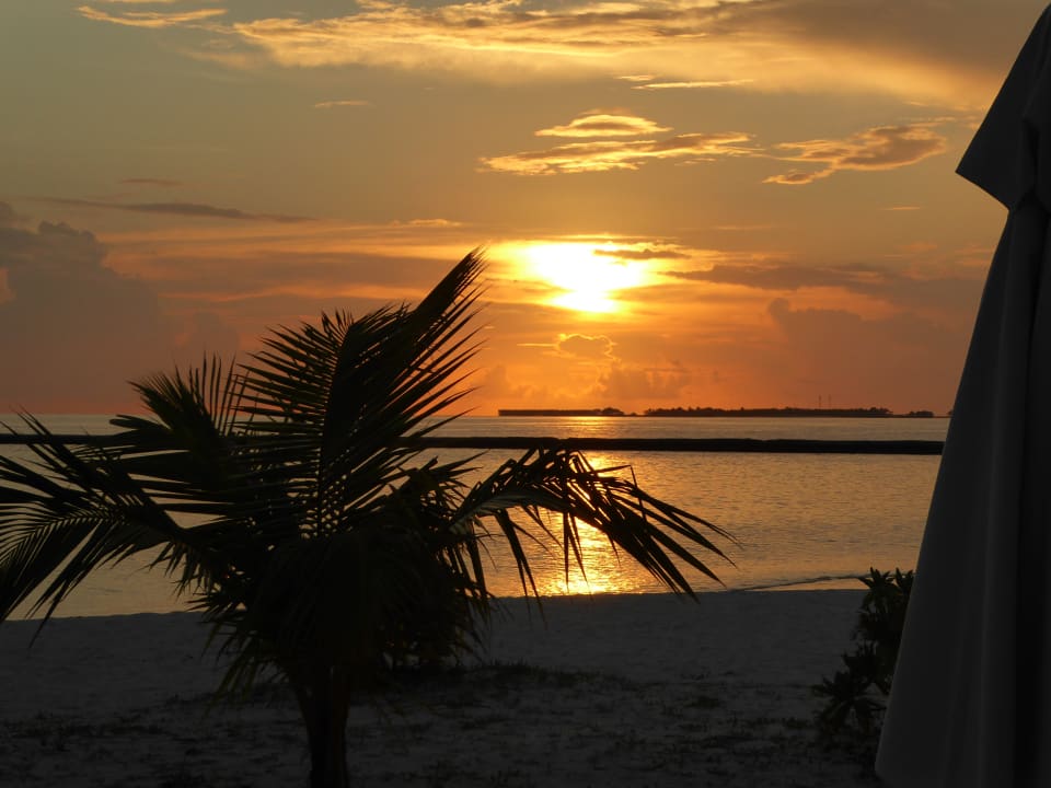 Strand Adaaran Select Meedhupparu Island Resort - Premium All Inclusive