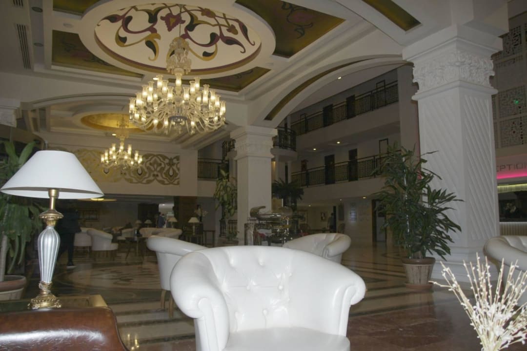 Der Eingangsbereich Aydinbey Kings Palace & Spa