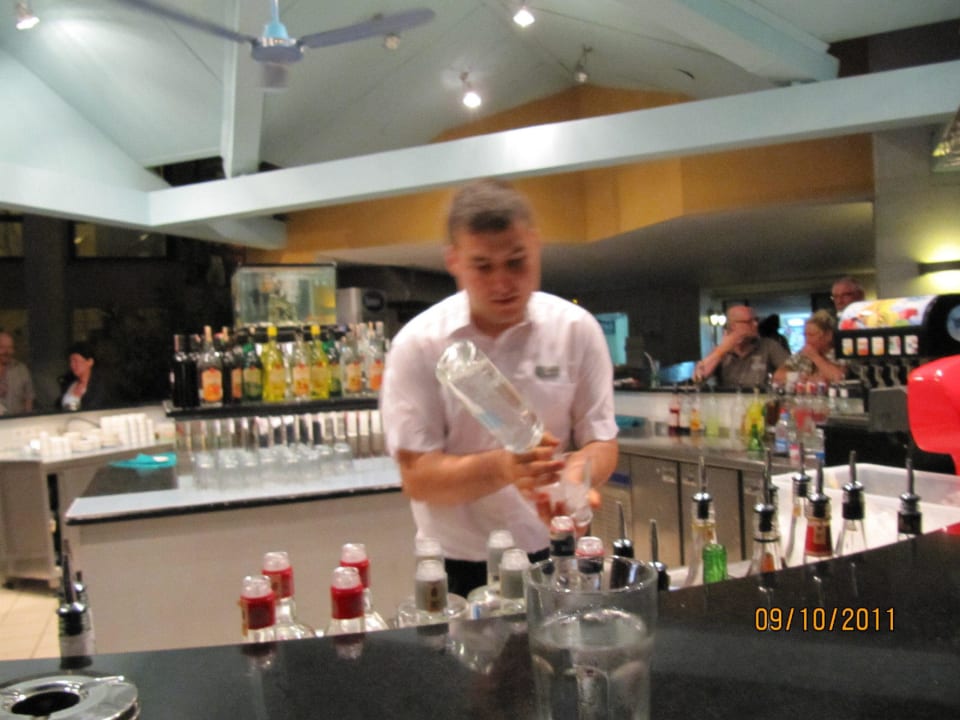 Bacardi Cola Le Jardin Resort