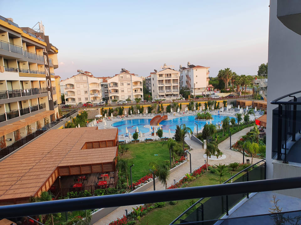 Ausblick Arnor de Luxe Hotel & Spa