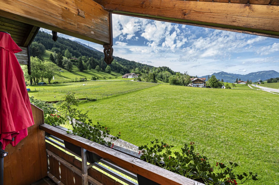 Ausblick AlpenFerienLandhaus Müller