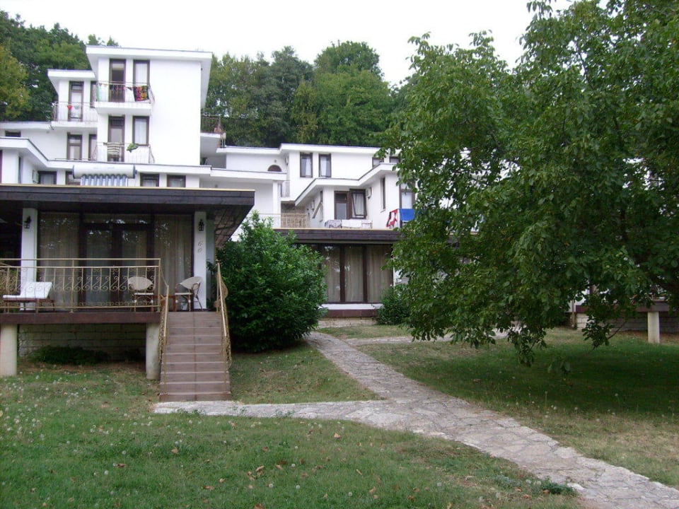 Blick auf die Bungalows Hotel Russalka