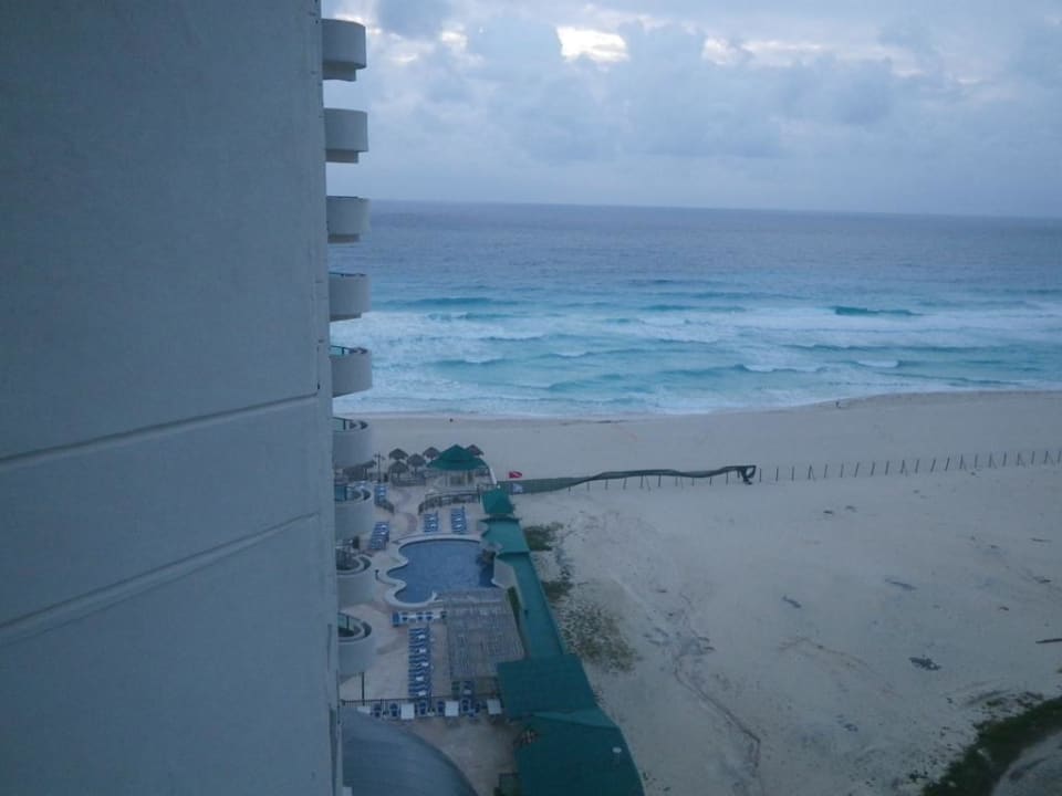 Meersicht vom Zimmer aus Seadust Cancun Family Resort