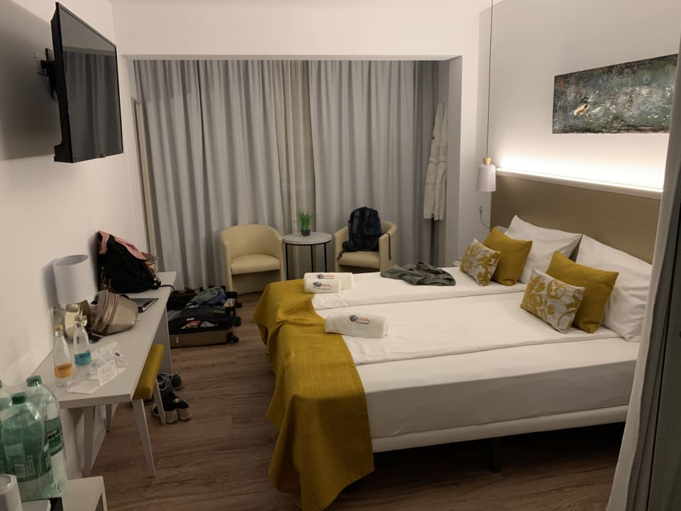Zimmer Hotel The Place - Adults Only