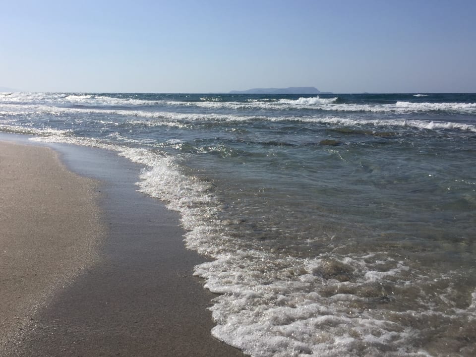 Strand Anissa Beach & Village