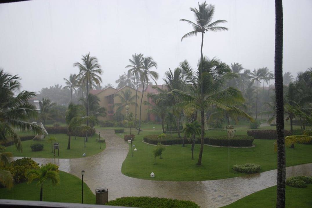 Regenzeit Punta Cana Princess All Suites Resort & Spa