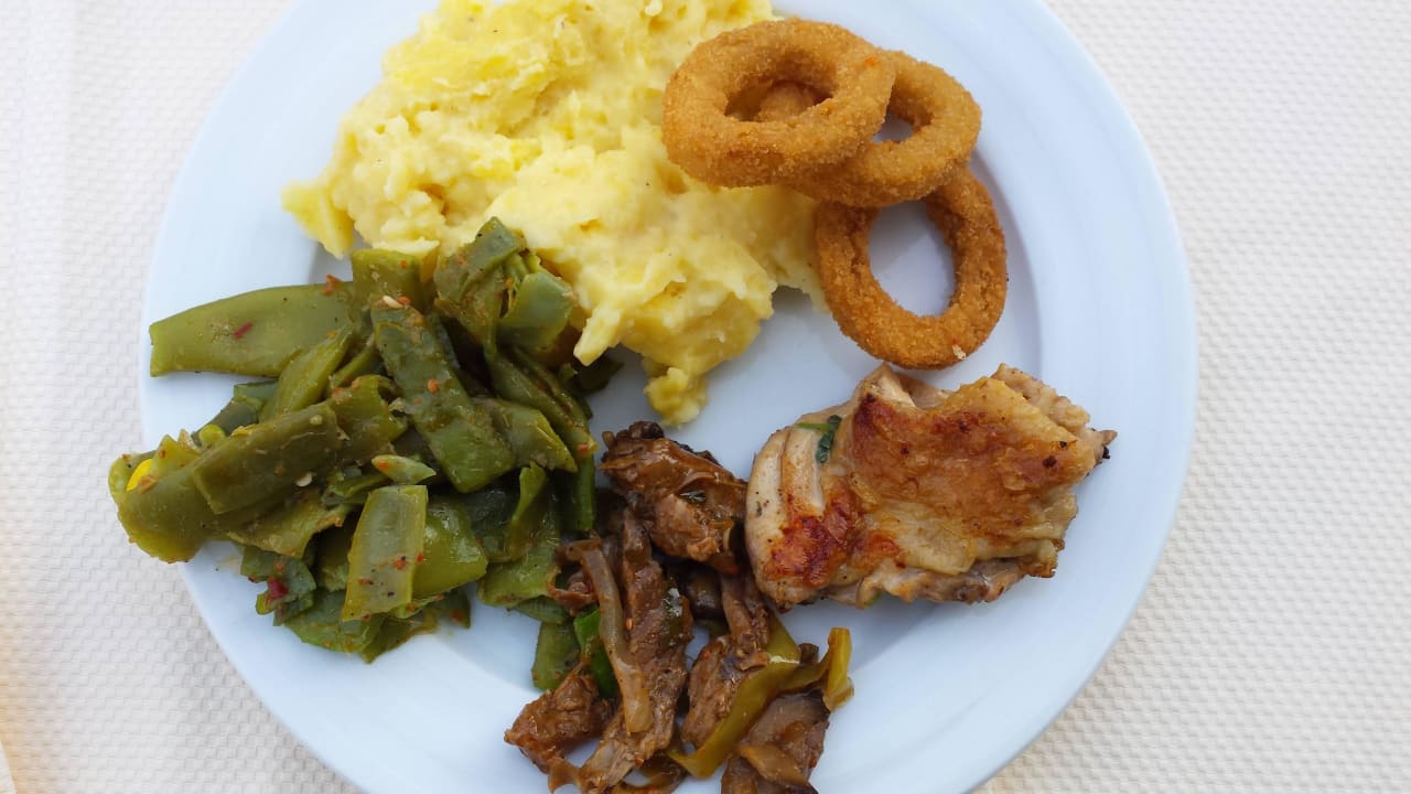 Xxxxxxxxxxx Can Garden Resort