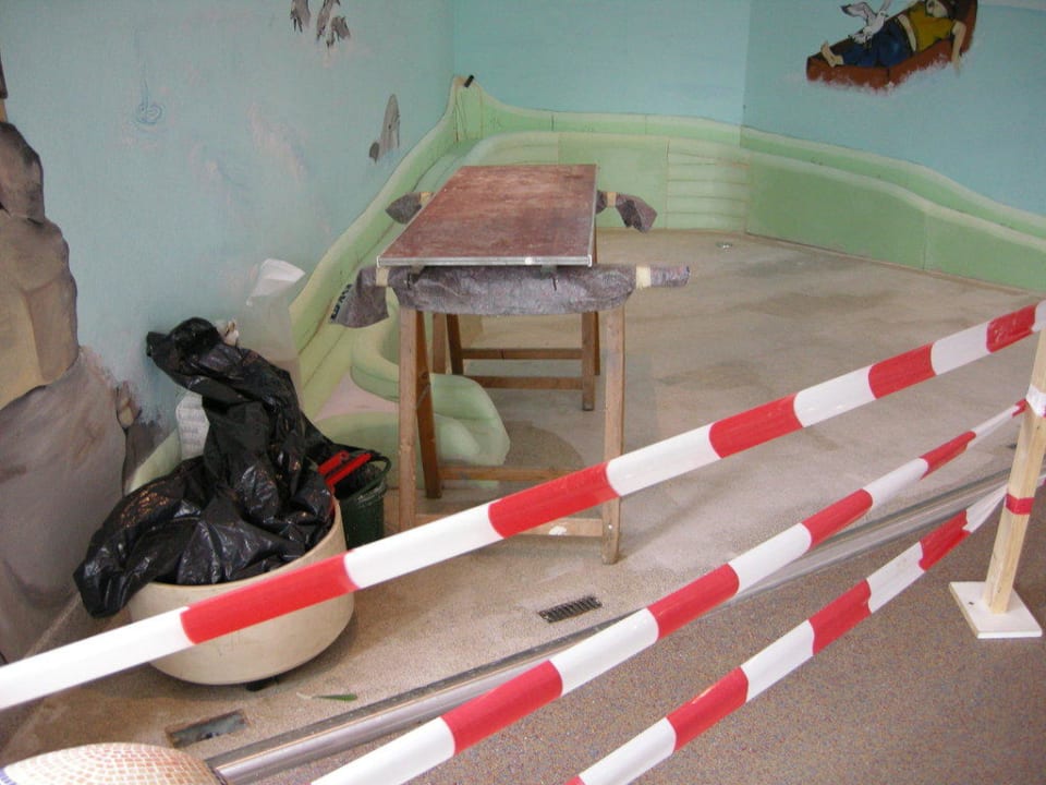 Baustelle im Babypool Familotel Sonnenpark