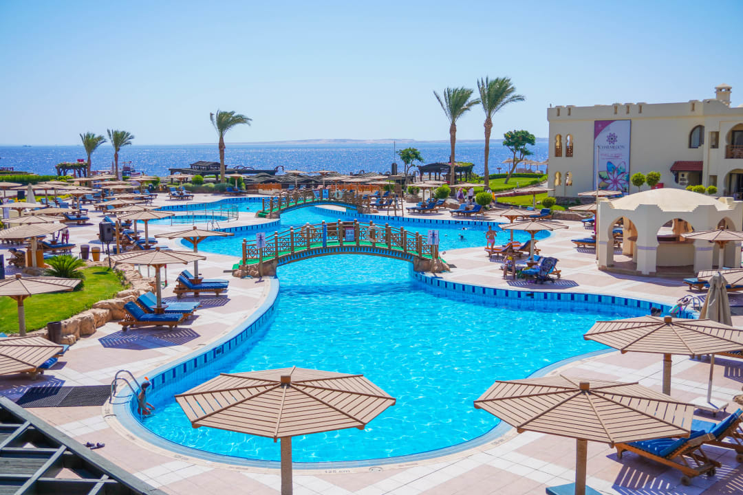 Pool Charmillion Club Resort