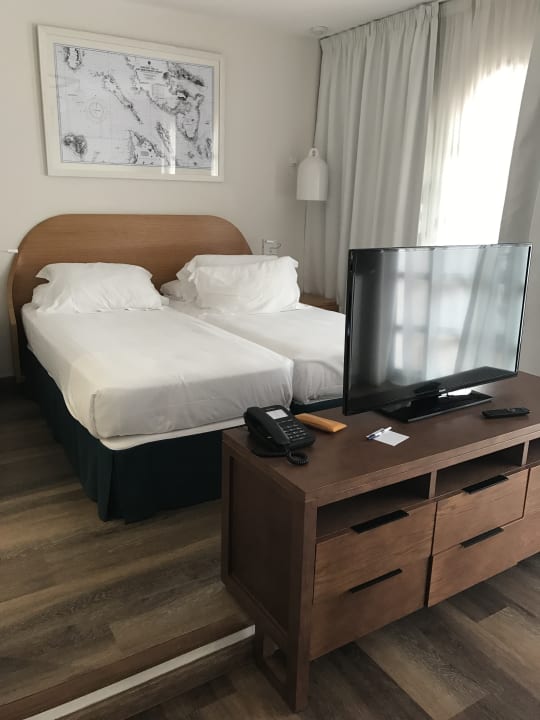 Zimmer H10 Ocean Suites