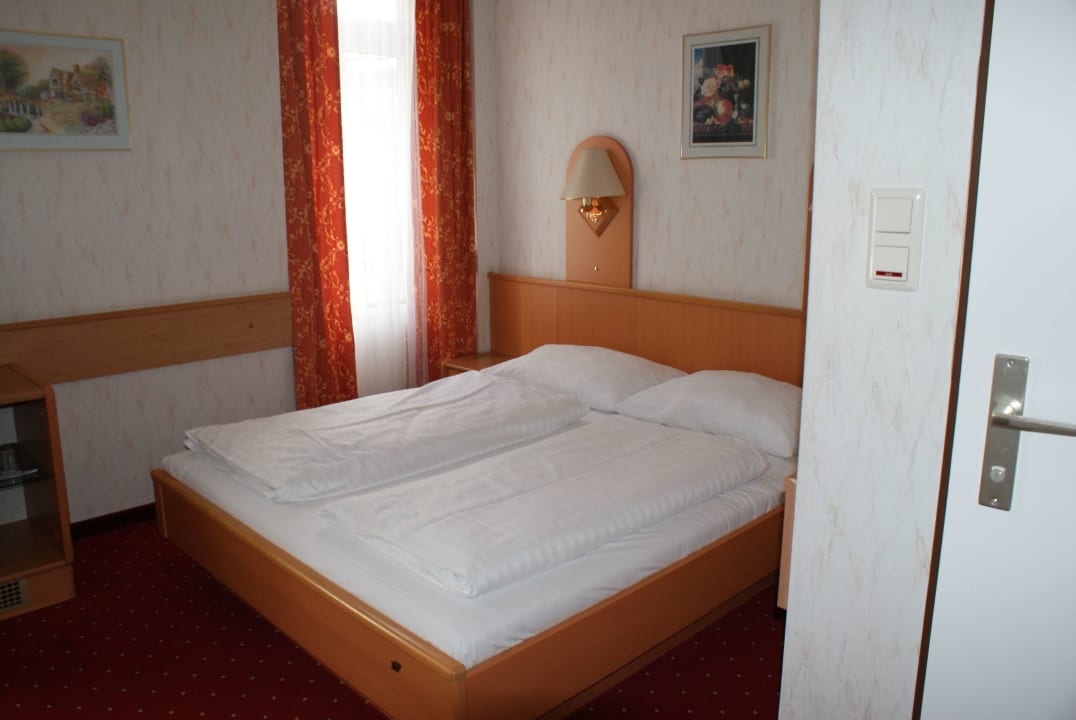 Praktisch eingerichtet Hotel Admiral