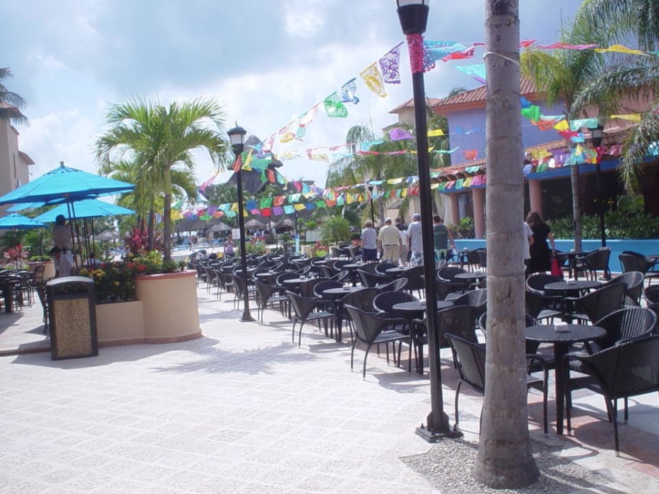 Hauptdurchgangspassage Sandos Playacar Beach Resort