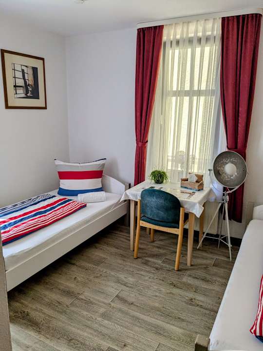 Zimmer Pension Weisser Brunnen