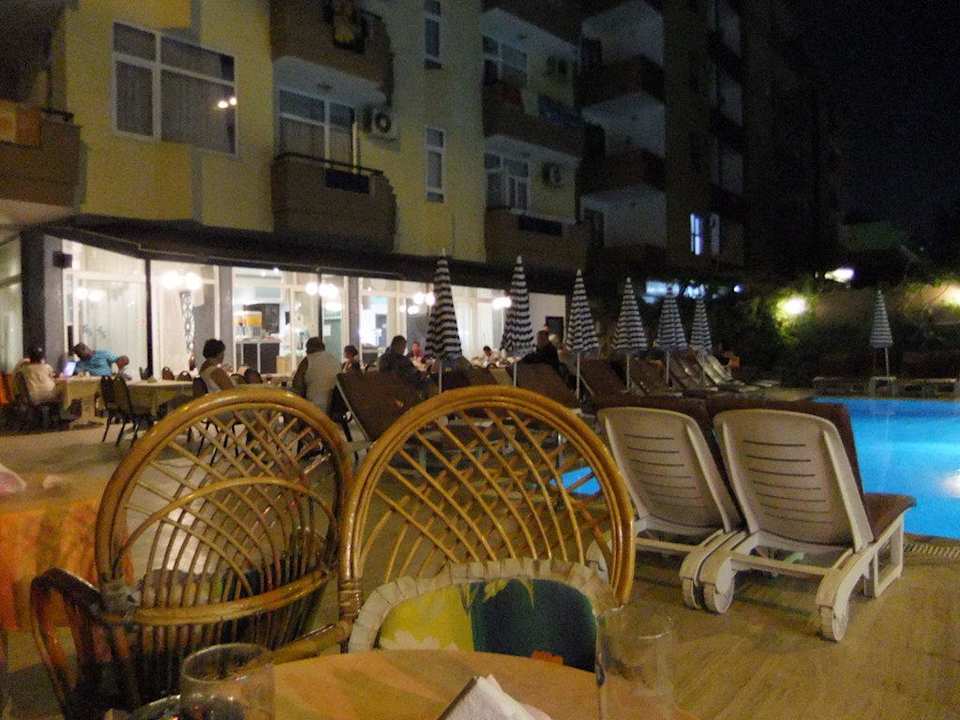 @ night Semt Luna Beach Hotel