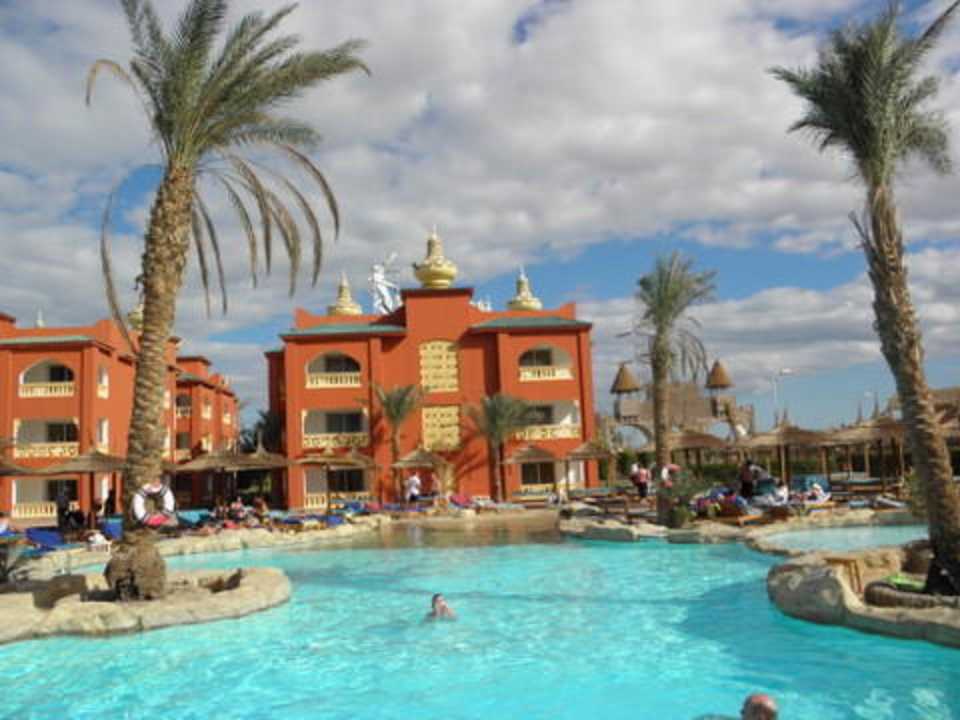 Basen  Pickalbatros Alf Leila Wa Leila Resort - Neverland Hurghada