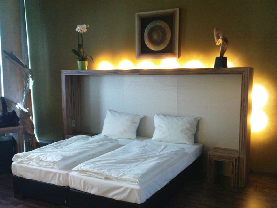 Bett Tropical Islands Resort