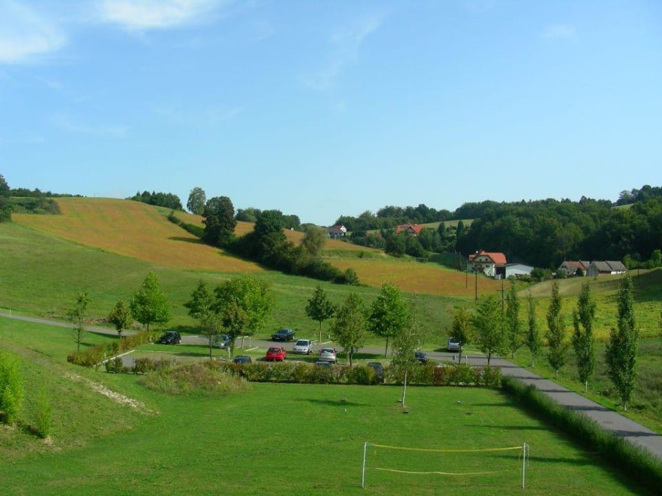 Landschaft mit Sonnenblumenfeldern Life Resort