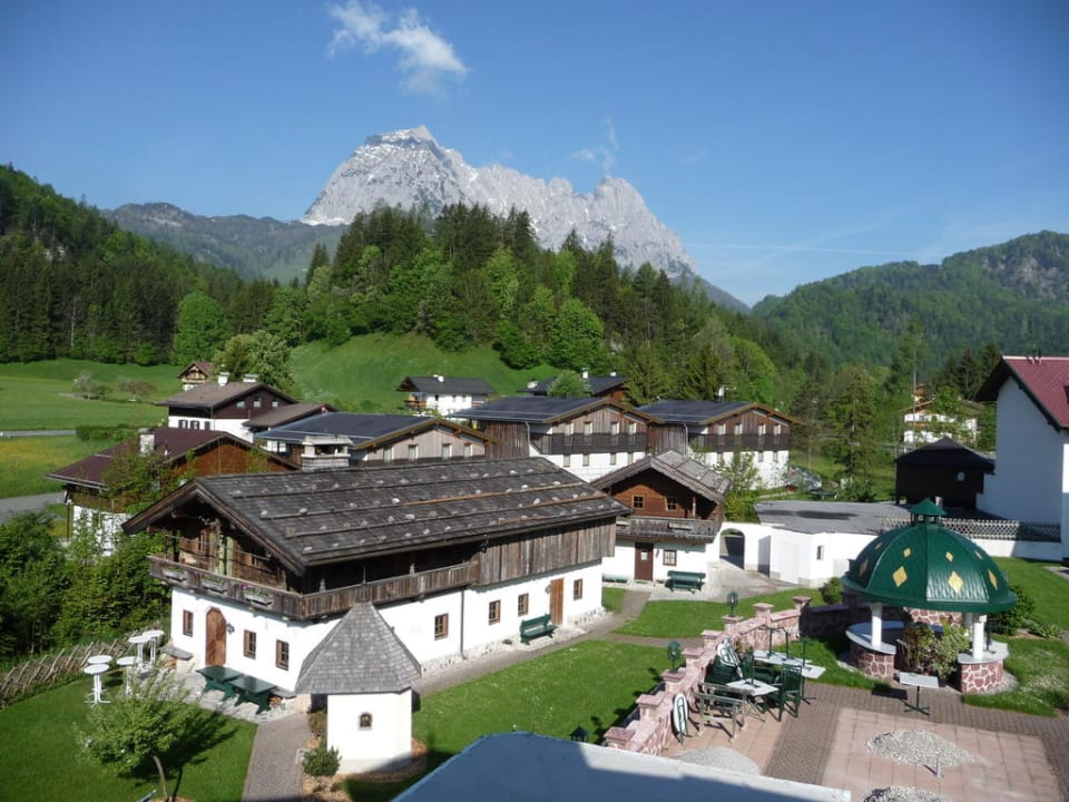 Balkonausblick zum Wilden Kaiser Hotel Jagdschlössl