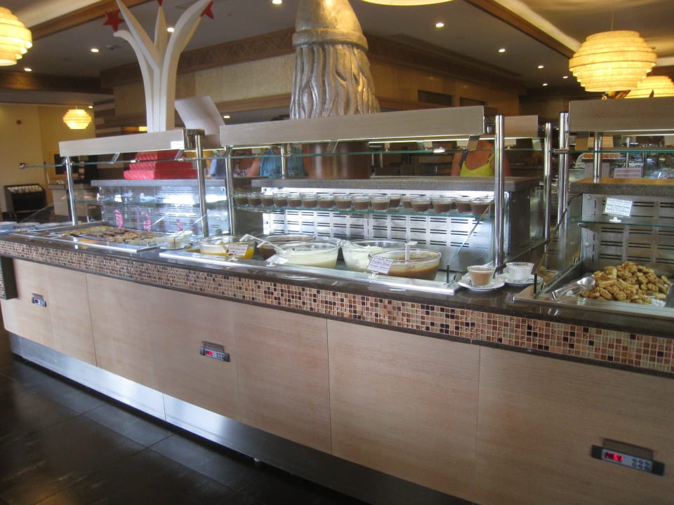 Dessert Club Grand Side