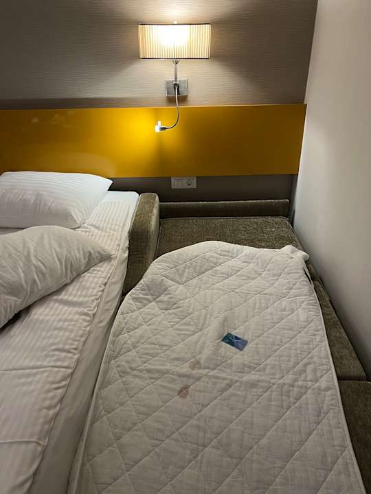 Zimmer Blue Waters Club