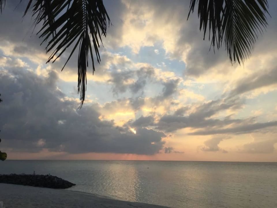 Traumhafter Sonnenuntergang Summer Island Maldives