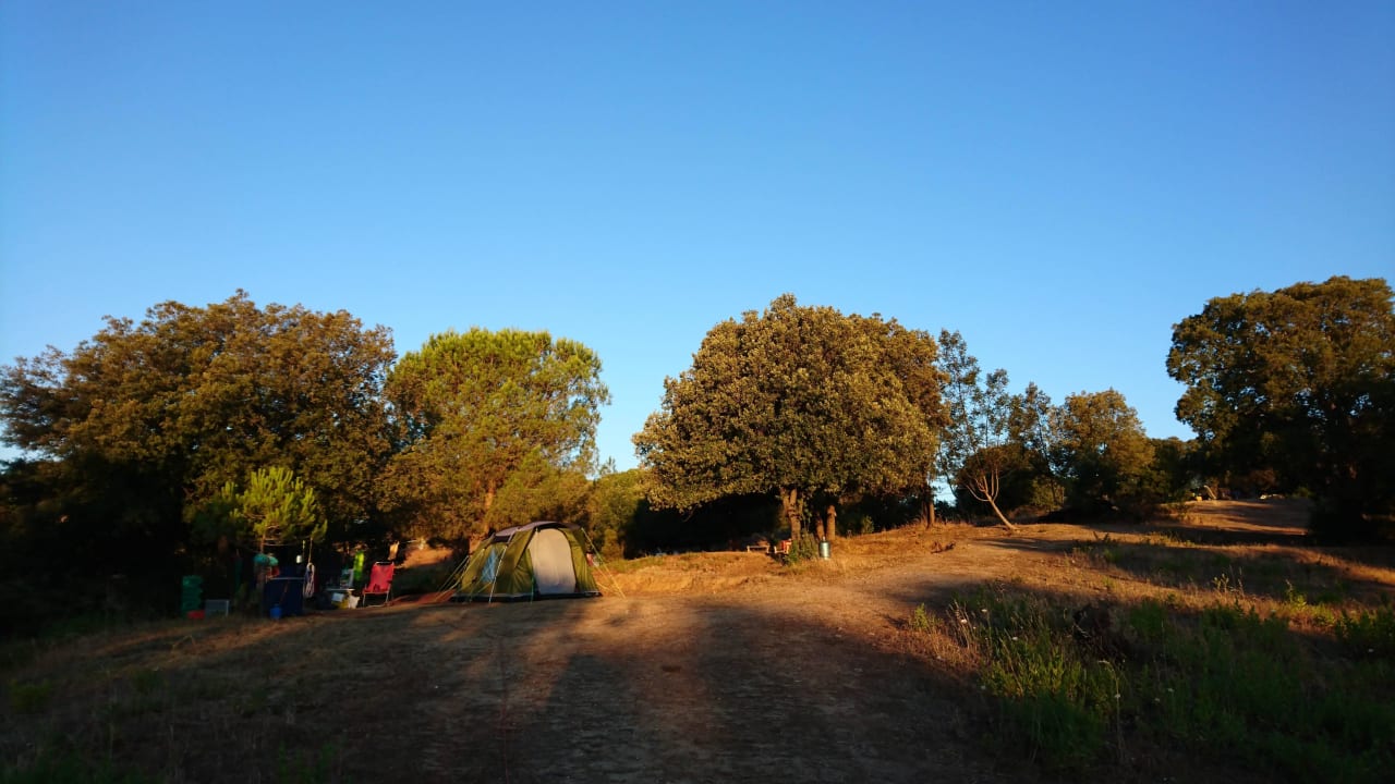 Campingplatz im Morgenlicht Riva Bella Naturiste Thalasso & Spa Resort