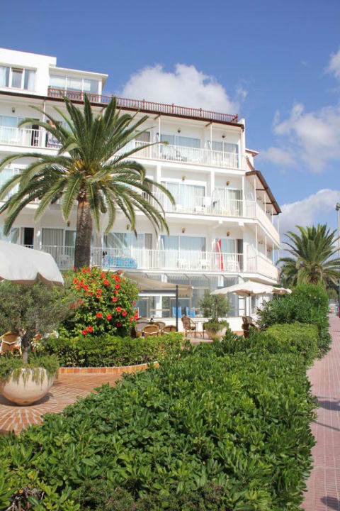 Außenbereich Hotel Club S'Illot